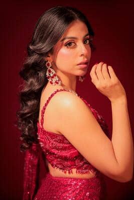 Yashma Gill - Radiant Red